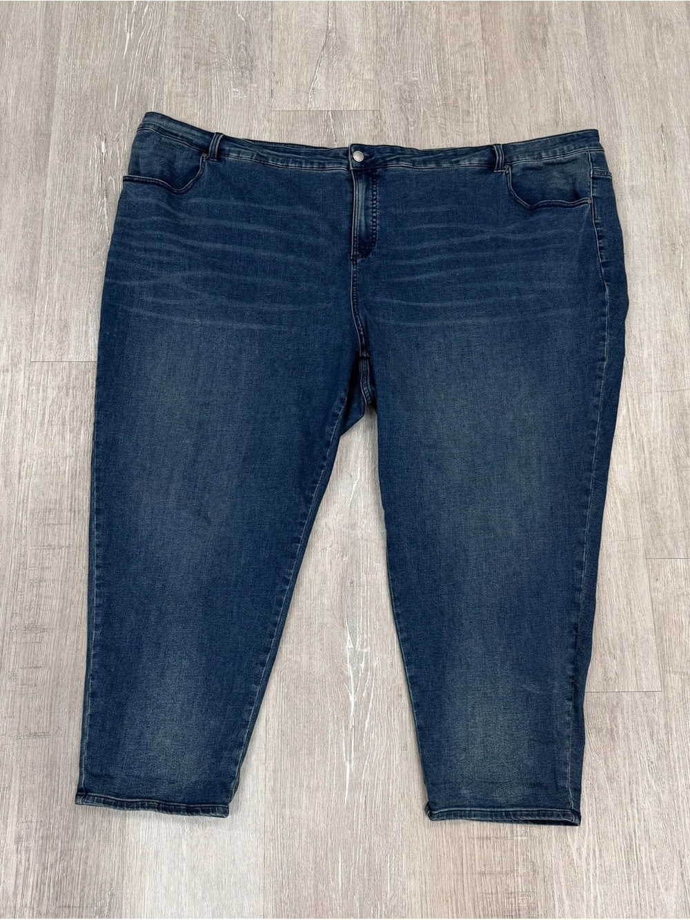 NEW! Universal Standard Medium Wash Jeans - Size 34